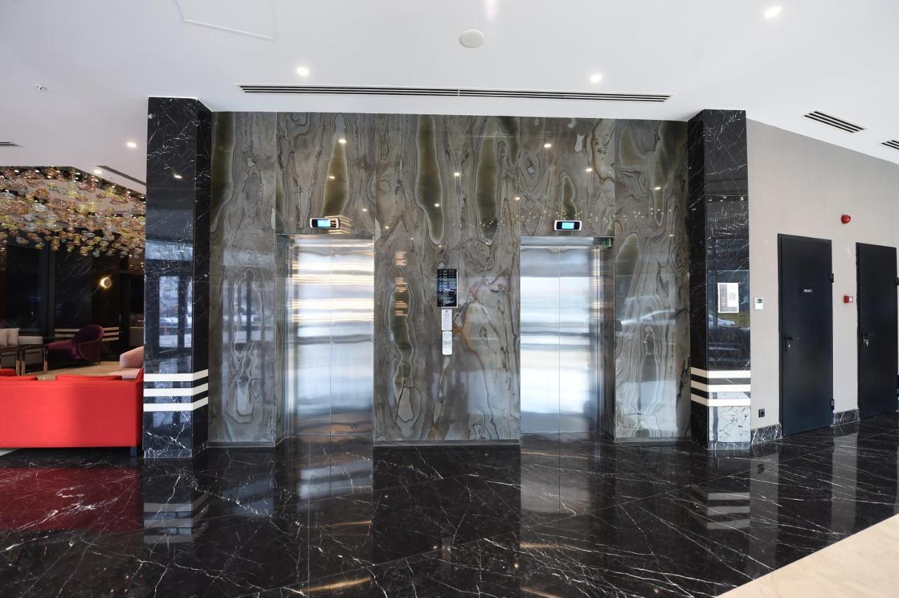 Cher Hotel & Spa Taksim Κωνσταντινούπολη Εξωτερικό φωτογραφία The elevators at the hotel